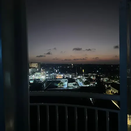 The Two Captain'S Place-Tagaytay Prime Residences 16Th Floor Unit 1636